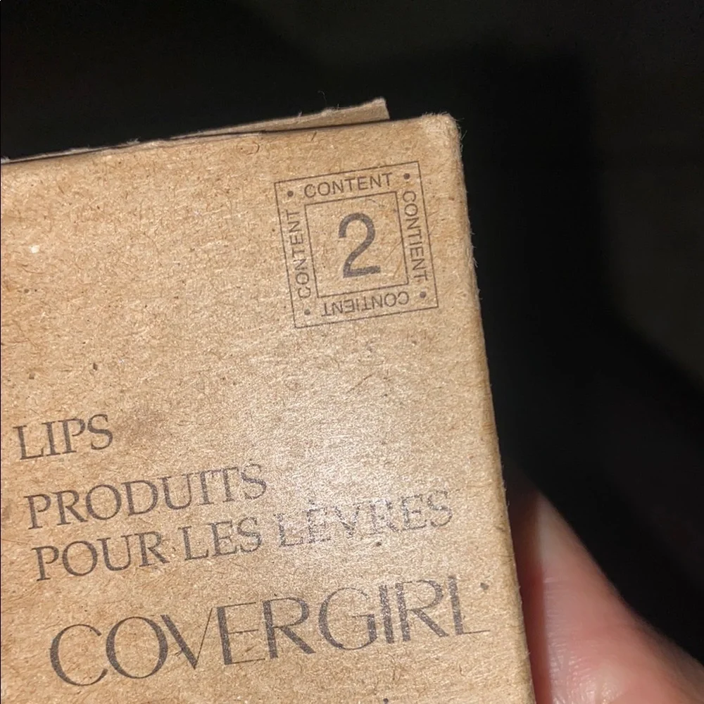 COVERGIRL Pink and Gold Volumizing Mascara lipstick and eye shadow bundle 🌺🌺🌺🔥🔥🔥
